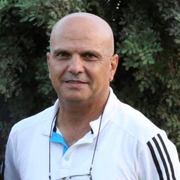 الكابتن أحمد الحسن